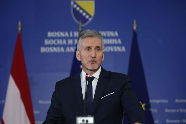 Ademović: Pomirljivim tonom ne možete uljepšati opasne poruke koje ste danas uputili državi BiH