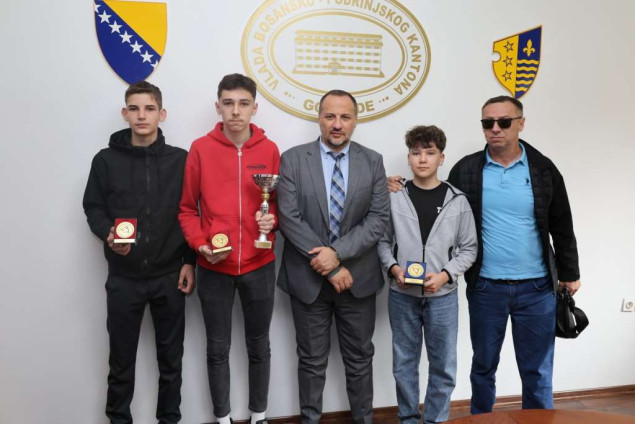 Prijem za članove Bilijar kluba 'No1' Goražde i državnog prvaka Saida Djanu