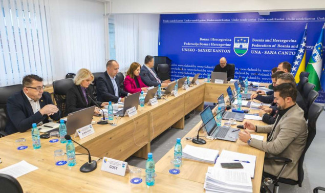 Vlada USK izdvaja 736.000 KM za podršku mladima za stambeno zbrinjavanje