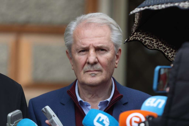 Lendo: Vučić krenuo u realizaciju deklaracije 'svesrpskog sabora'