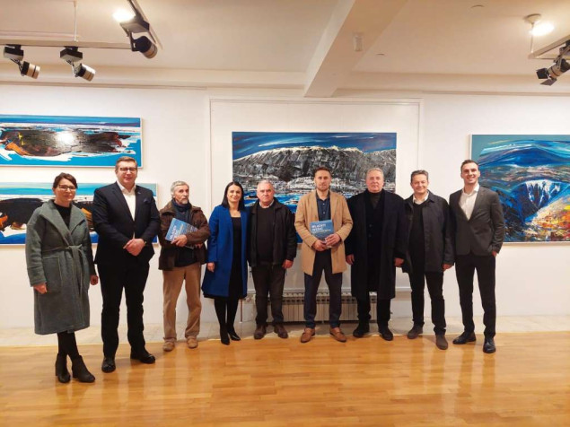 Otvorena izložba slika Mladena Ivešića „Duhovni obzori – likovni horizonti“