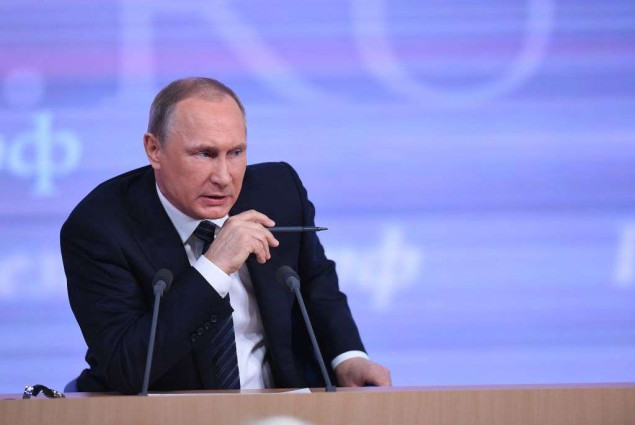Putin potpisao zakon o pritvaranju osoba koje krše vanredno stanje