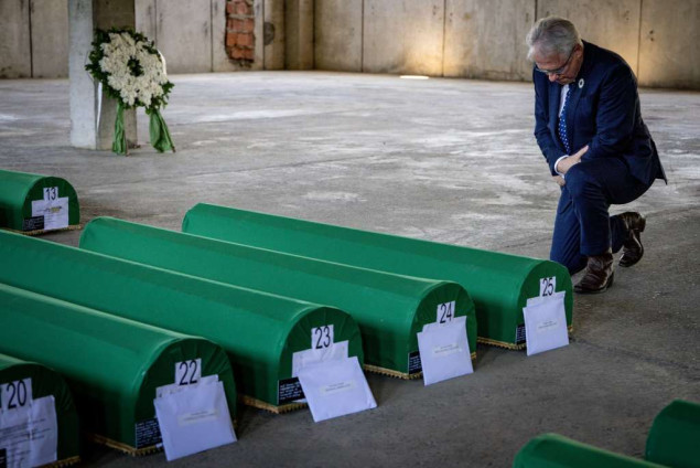 Ambasador Murphy: Pokazati poštovanje prema istini i priznati da se genocid dogodio