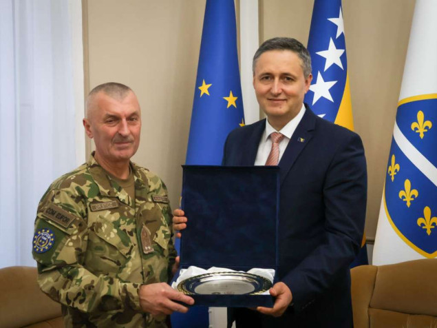 Komandant EUFOR-a u BiH zahvalio Bećiroviću na odličnoj saradnji