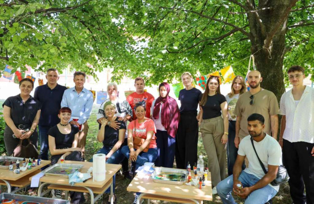 Studenti i migranti u Bihaću zajedno učili i gradili mostove razumijevanja kroz tehnologiju