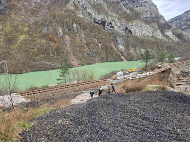 Vrše se radovi na osposobljavanju za promet magistralne ceste M-17- 5 Jablanica-Blidinje