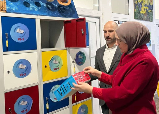 Ministarstvo: Transparentan konkurs, razgovor s nastavnicima i unapređenje standarda