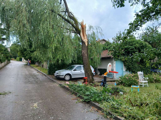 Olujno nevrijeme pogodilo Tomislavgrad