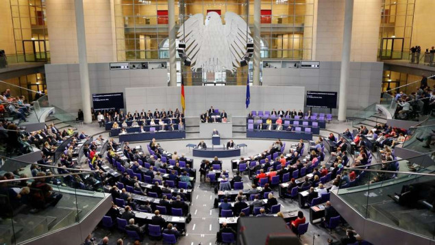 Njemački parlament odobrio Merzovo historijsko povećanje potrošnje