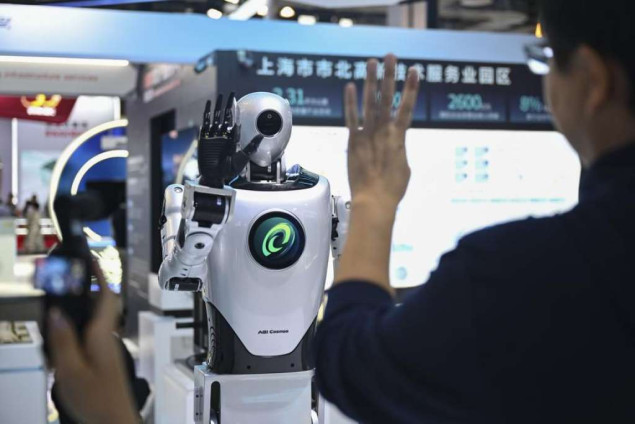 Kina uvodi novu kategoriju viza za mlade naučnike i tehnološke stručnjake