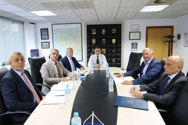 Helez i Karić zadovoljni saradnjom MOBiH i Direkcije za koordinaciju policijskih tijela BiH