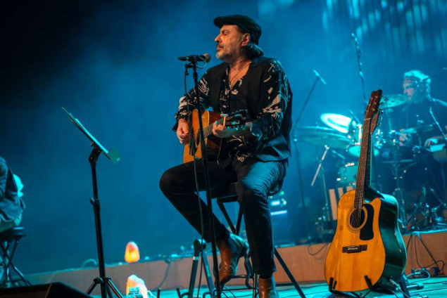 Zabranjeno pušenje: Neuštekani rasprodali koncert u Tuzli, novi koncert na jesen