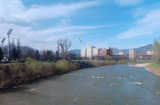 U rijeci Bosni utopila se 11-godišnja djevojčica