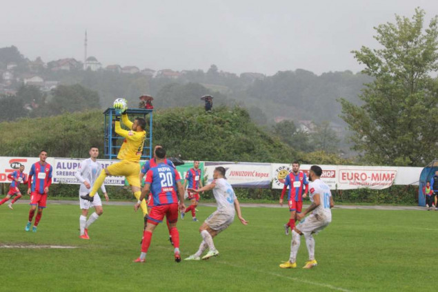 Fudbaleri Borca nadigrali Tuzla City