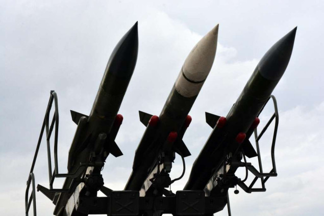 Rusija najavila raspoređivanje raketa srednjeg i kraćeg dometa