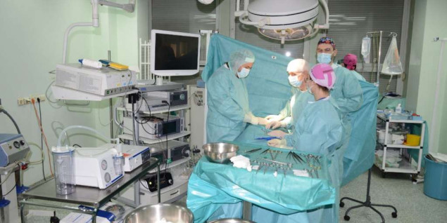 Uspješno urađene transplantacije bubrega i rožnica u UKC Tuzla