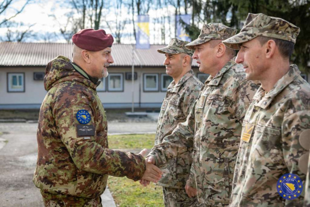 Komandant EUFOR-a posjetio Tuzlu, naglašena važnost saradnje sa OSBiH