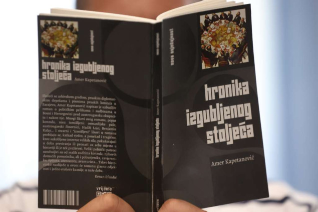 Objavljena nova knjiga Amera Kapetanovića 'Hronika izgubljenog stoljeća'