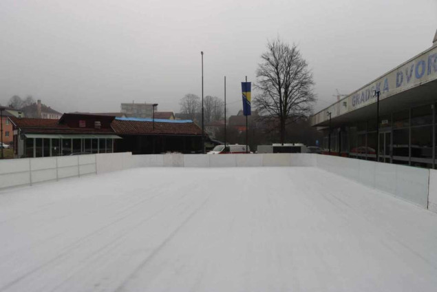 U Goraždu od danas u funkciji ledena ploha, besplatna usluga za sve ljubitelje klizanja