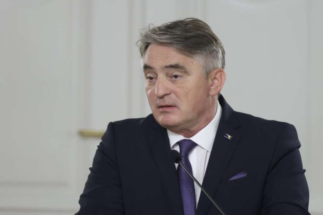 Komšić za Glas Amerike: Dodikova priča o nestanku BiH kroz proces razduživanja su samo pusti snovi