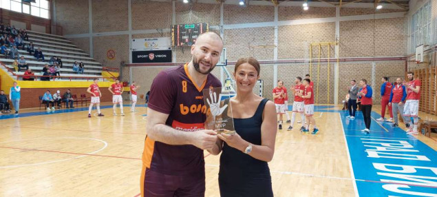 Ismet Sejfić dobitnik Trofeja BHbasket za najkorisnijeg košarkaša regularnog dijela Lige BiH