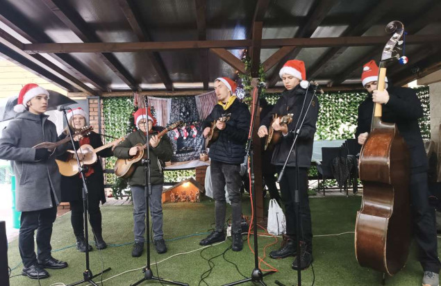 Uz pjesmu i druženje te humanitarni bazar obilježen Drugi 'Advent u Napretku' u Zenici