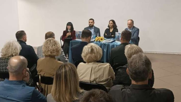 U Bihaću promovirana knjiga 'Garavice' Mare Janakove Grujić