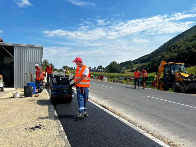Vlada USK izdvojila 350.000 KM za infrastrukturne projekte u naselju Stijena
