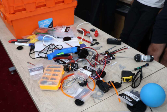 Učenici Richmond Park međunarodne srednje škole Sarajevo osvojili zlato na robotičkoj olimpijadi