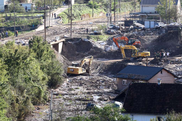 Pronađena još dva beživotna tijela, dosad 22 smrtno stradalih u HNK-u