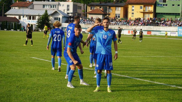 Fudbaleri Tuzla Cityja pobjedom nad Zrinjskim izborili opstanak