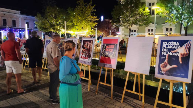 U Cazinu otvorena izložba 50 plakata bh. filmova