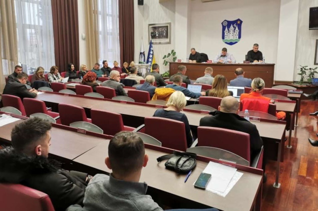 POMAK traži ukidanje povlaštenih zakupnina za političke stranke u Bihaću