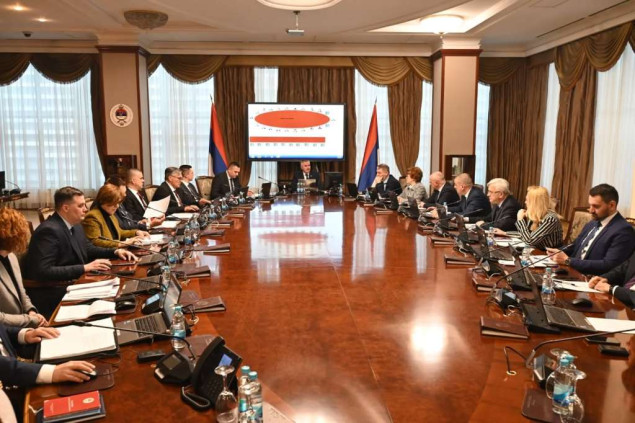 Vlada RS-a o sudskom postupku protiv Dodika i Lukića: NSRS da razmotri mogućnost stalnog zasјedanja