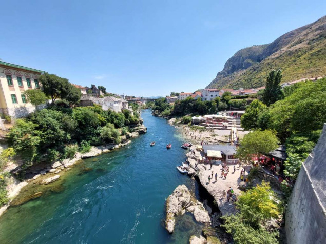 U Mostaru i Trebinju jutros 29 stepeni, i danas sunčano i vruće, temperature do 37, na jugu do 40