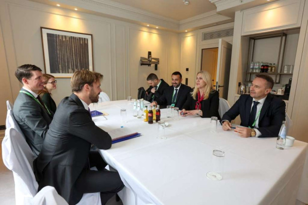 Cvijanović u Minhenu razgovarala s Brendanom Hanrahanom