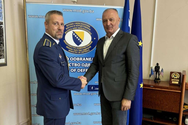 Helez-Skrutek: Pripadnici OS BiH u vrijeme poplava pokazali visok nivo sposobnosti