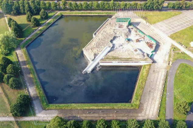 Vlasti u Latviji srušile spomenik iz sovjetskog doba u glavnom gradu Rigi