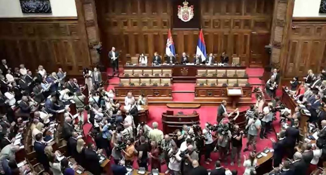 Konstituiran novi srbijanski parlament