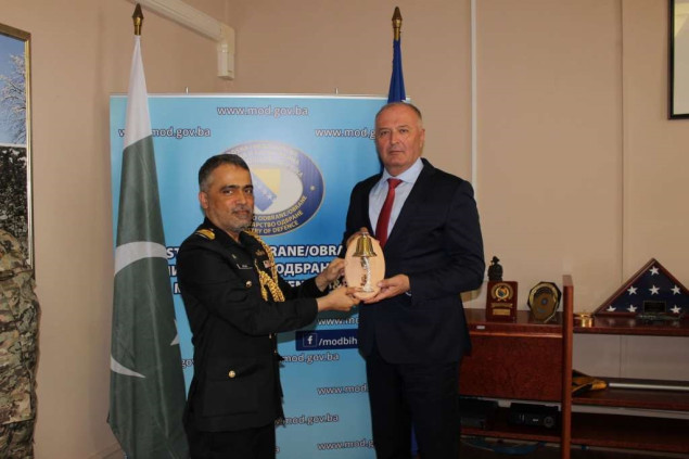 Helez i vojni ataše Pakistana Khan razgovarali o bilateralnoj saradnji u oblasti odbrane