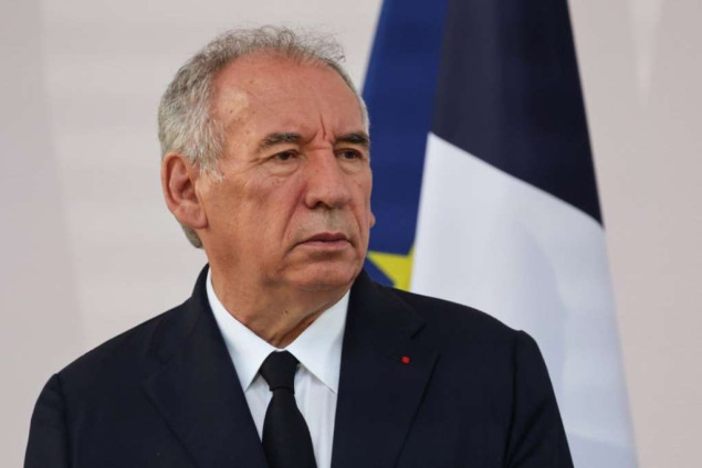 Bayrou najavio ukidanje dva državna praznika u Francuskoj u suočavanju s golemim dugom