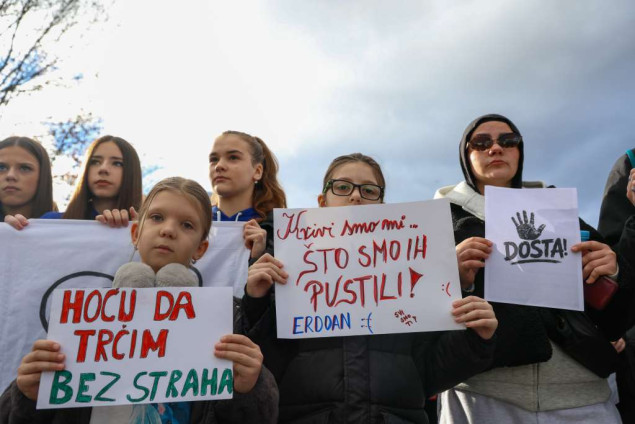 Protest u Sarajevu: Blokirana raskrsnica na Marijin Dvoru