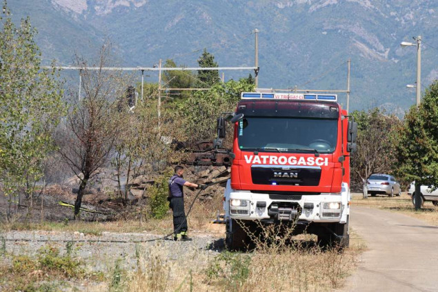 Požar kod Konjica aktivan, vatra kod Neuma lokalizirana