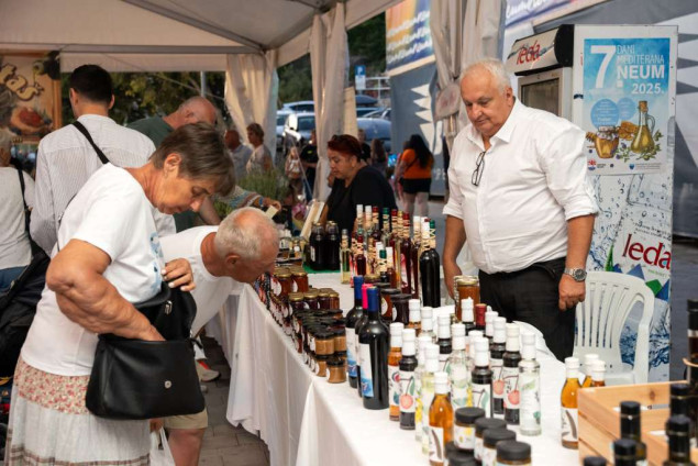 Tradicionalni 'Dani Mediterana' okupili brojne izlagače i goste u Neumu
