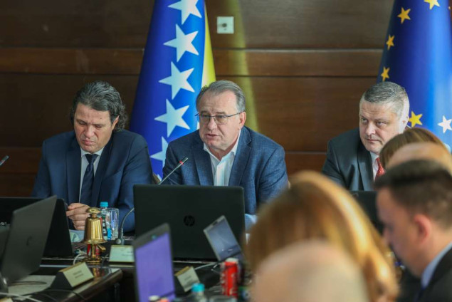 Nikšić: Vlada FBiH nastavlja s mjerama zaštite standarda radnika i stabilnije ekonomije