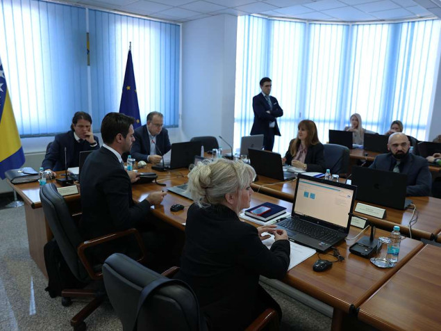 Vlada FBiH imenovala koordinacijski tim za borbu protiv trgovine ljudima Federacije BiH