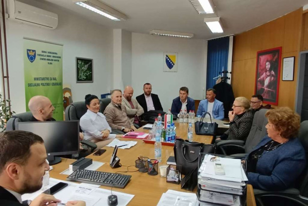 Radni sastanak o unapređenju sistema socijalne zaštite u ZDK-u