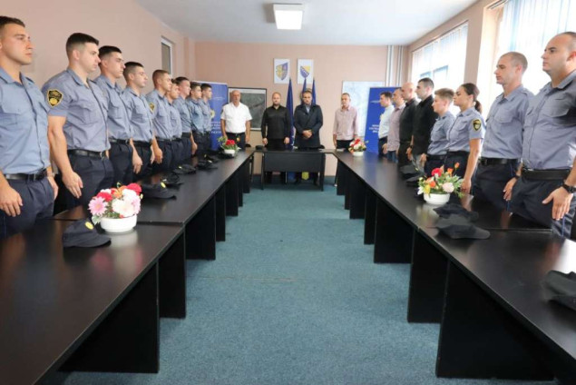 Uprava policije MUP-a BPK Goražde od danas bogatija za 21 službenika