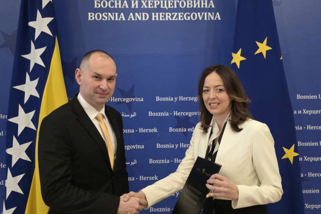 Državna nagrada za nauku dodijeljena prof. dr. sc. Ivanu Ćavaru