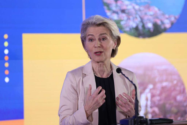 Von der Leyen predložila olakšice za prekogranične vojne projekte EU